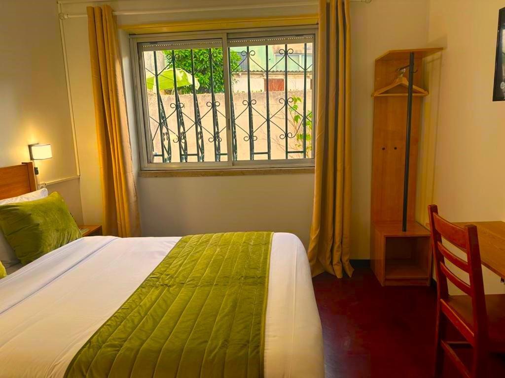 Lisabonna Guest House Amadora Exterior foto
