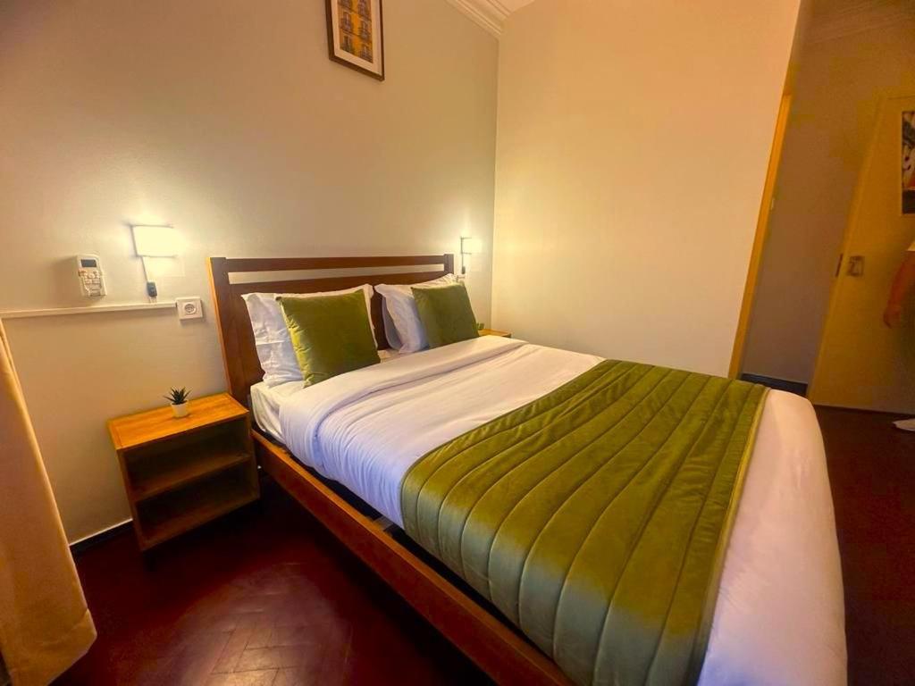 Lisabonna Guest House Amadora Exterior foto